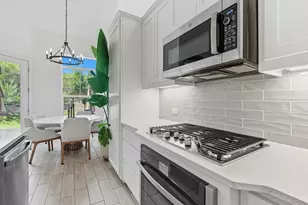 101 Cartwheel Bend, Austin, TX 78738 - Photo 10