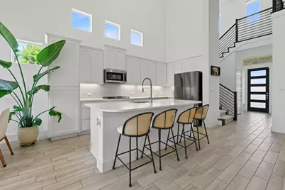 101 Cartwheel Bend #52, Austin, TX 78738 - Photo 6