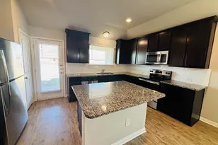 1309 Henry David Dr, Pflugerville, TX 78660 - Photo 2