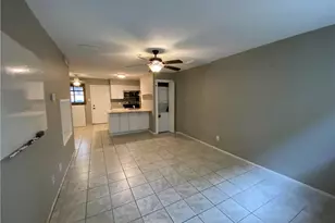 2413 Leon St, Austin, TX 78705 - Photo 2