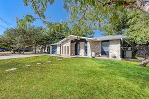 2209 N Celia Dr, Cedar Park, TX 78613 - Photo 4