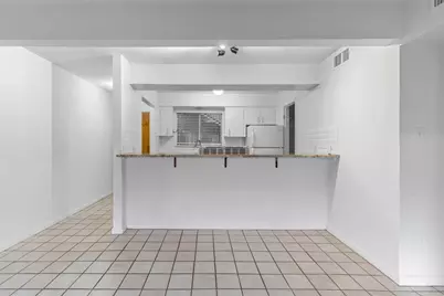 2208 Enfield Road #10500, Austin, TX 78703 - Photo 14