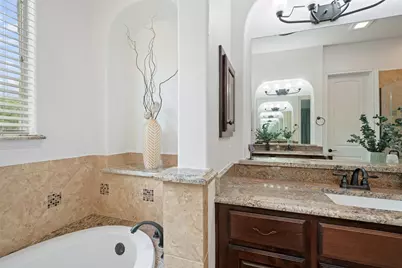 121 Feritti Drive, Lakeway, TX 78734 - Photo 24