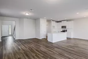 10702 Sentinel Dr, Austin, TX 78747 - Photo 10