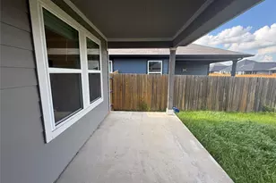 235 Sweetwater Crk Ln, Hutto, TX 78634 - Photo 20