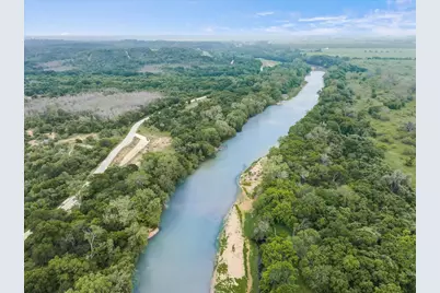 736 E Riverside Drive, Bastrop, TX 78602 - Photo 34