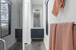 7502 St Louis St, Austin, TX 78757 - Photo 28