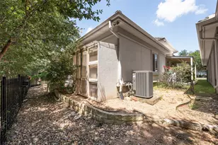 2224 Garden Ct, San Marcos, TX 78666 - Photo 26