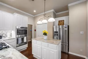 2224 Garden Ct, San Marcos, TX 78666 - Photo 10