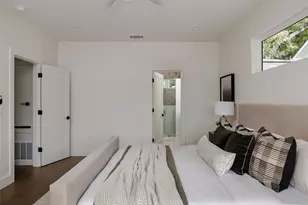 3002 Webberville Rd, Austin, TX 78702 - Photo 12