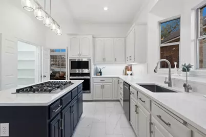 7500 Fireoak Drive, Austin, TX 78759 - Photo 10