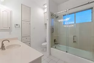 7500 Fireoak Dr, Austin, TX 78759 - Photo 28