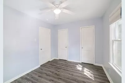 6511 Chesterfield Avenue, Austin, TX 78752 - Photo 18