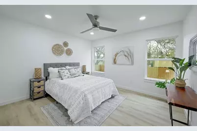 11403 Leander Street, Jonestown, TX 78645 - Photo 14