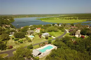 637 Wesley Ridge Dr, Spicewood, TX 78669 - Photo 18