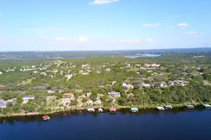 637 Wesley Ridge Dr, Spicewood, TX 78669 - Photo 14