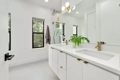 1183 Oak Grove Avenue #2, Austin, TX 78702 - Photo 12