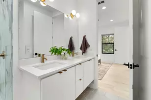 1183 Oak Grove Ave, Austin, TX 78702 - Photo 14
