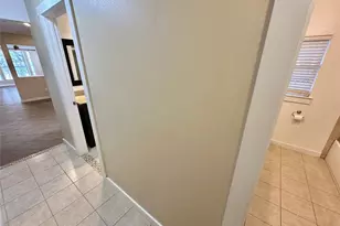 2103 E 16th St, Austin, TX 78702 - Photo 16