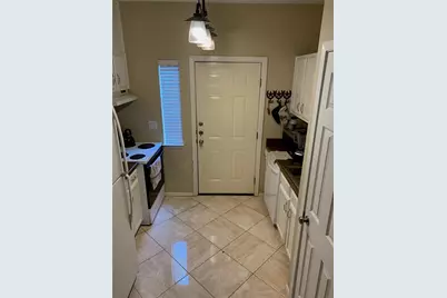 3004 Speedway #103, Austin, TX 78705 - Photo 8