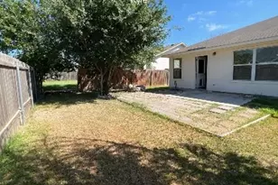 940 Goldenrod St, Kyle, TX 78640 - Photo 22