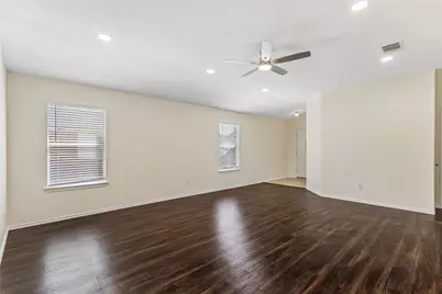 505 Washington Square Drive, Leander, TX 78641 - Photo 4
