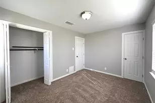 2500 Biggs Dr, Austin, TX 78741 - Photo 12