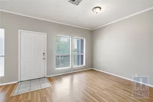 2804 Rio Grande St, Austin, TX 78705 - Photo 10