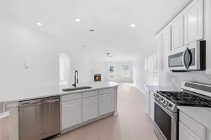 744 Bent Wood Pl, Round Rock, TX 78665 - Photo 6