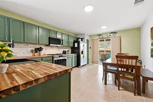 165 Opal Lake Dr, Kyle, TX 78640 - Photo 8