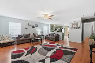 165 Opal Lake Dr, Kyle, TX 78640 - Photo 2