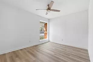 304 Loganberry Ct, Austin, TX 78745 - Photo 20