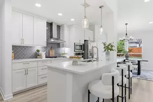 304 Loganberry Ct, Austin, TX 78745 - Photo 12