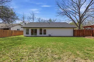 304 Loganberry Ct, Austin, TX 78745 - Photo 26