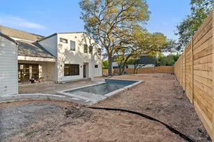 1500 Lipan Trail, Austin, TX 78733 - Photo 4