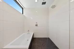 1005 Cardinal Ln, Austin, TX 78704 - Photo 8