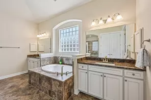 213 Lake Como Dr, Lakeway, TX 78734 - Photo 16
