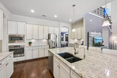 213 Lake Como Drive, Lakeway, TX 78734 - Photo 4
