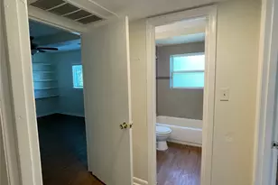 3106 Duval St, Austin, TX 78705 - Photo 12