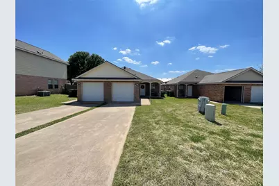 704 Claremont Parkway #A AND B, Marble Falls, TX 78654 - Photo 4