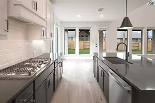 124 Brewer St, Kyle, TX 78640 - Photo 10