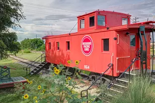 124 Brewer St, Kyle, TX 78640 - Photo 14