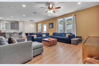 11701 Jackson Falls Way, Manor, TX 78653 - Photo 12