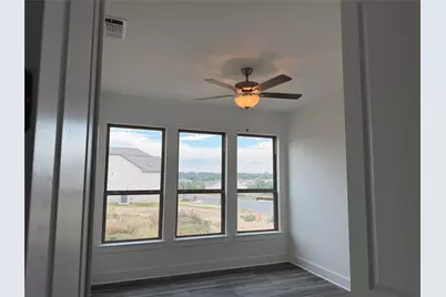 405 Texas Sky Drive, Georgetown, TX 78628 - Photo 4