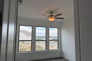 405 Texas Sky Dr, Georgetown, TX 78628 - Photo 4