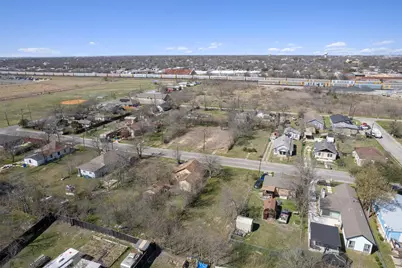 508 W Martin Luther King Jr Boulevard, Taylor, TX 76574 - Photo 6