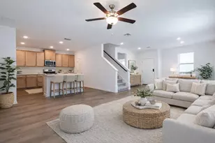 108 Makinaw Rd, Hutto, TX 78634 - Photo 2