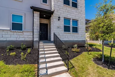 108 Makinaw Road, Hutto, TX 78634 - Photo 2