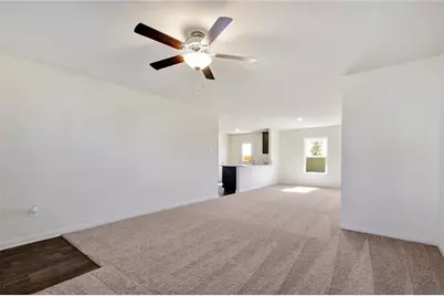 525 Riverdale Cove, Jarrell, TX 76537 - Photo 6