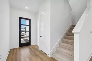1410 Rambling Rose Rd, Austin, TX 78745 - Photo 4